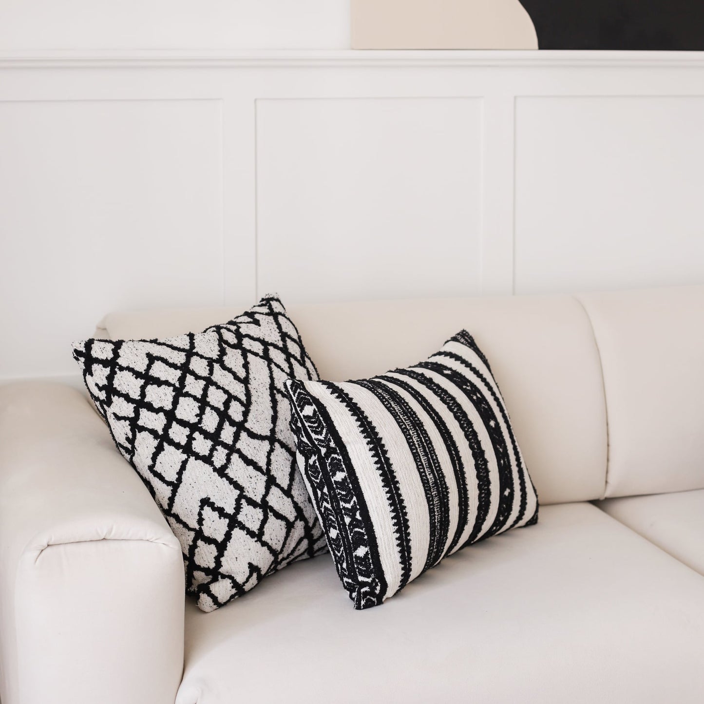 Mitos | Black and White Tribal Ethnic Striped Lumbar 16''x24'' Throw Pillow Cover