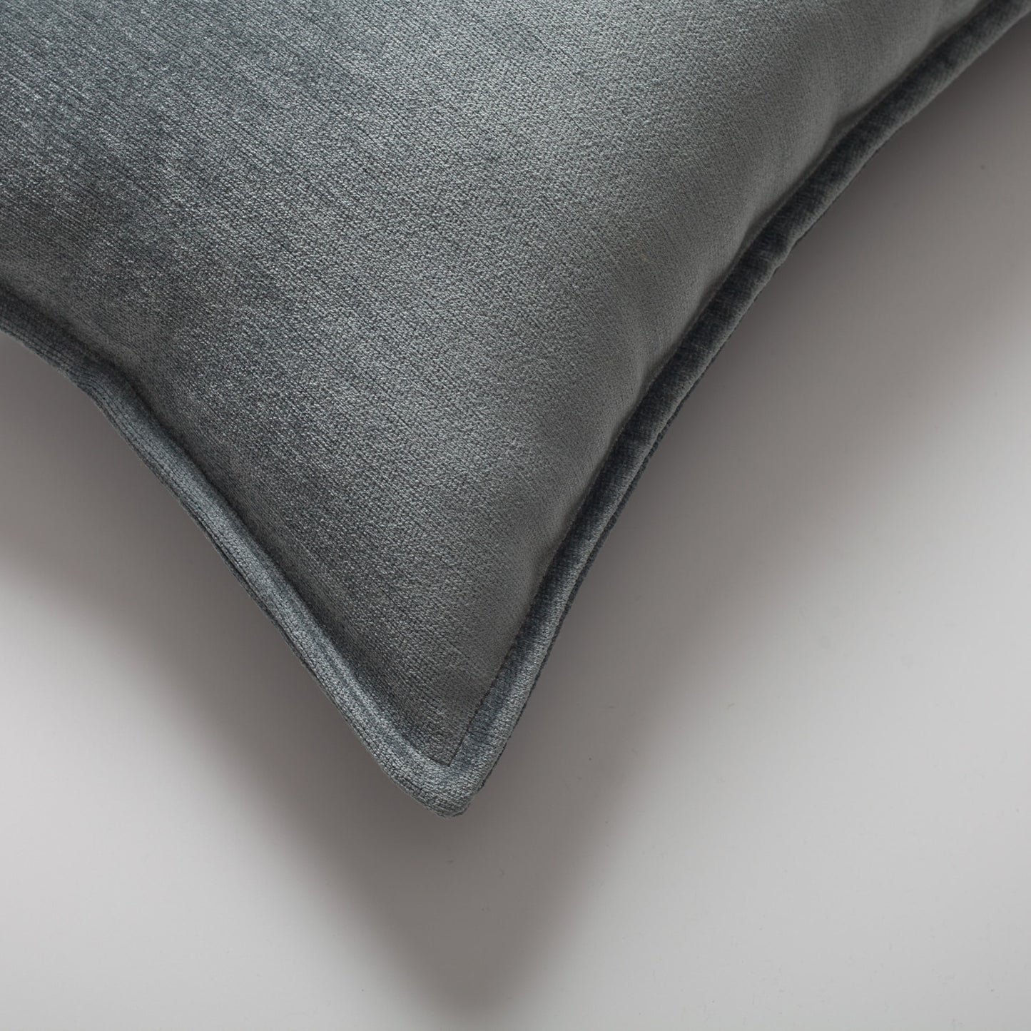 Eliza | Blue Textured Velvet-Look Flanged Lumbar 16''x24'' Throw Pillow Cover