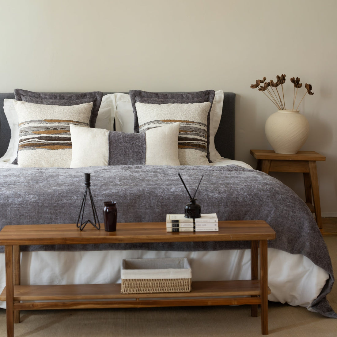 How to Choose the Right Bed Runner for Your Bed?