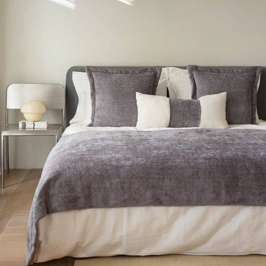 Borla & Belt | Set of 3 | Gray Bed Runner & Pillow Covers Set