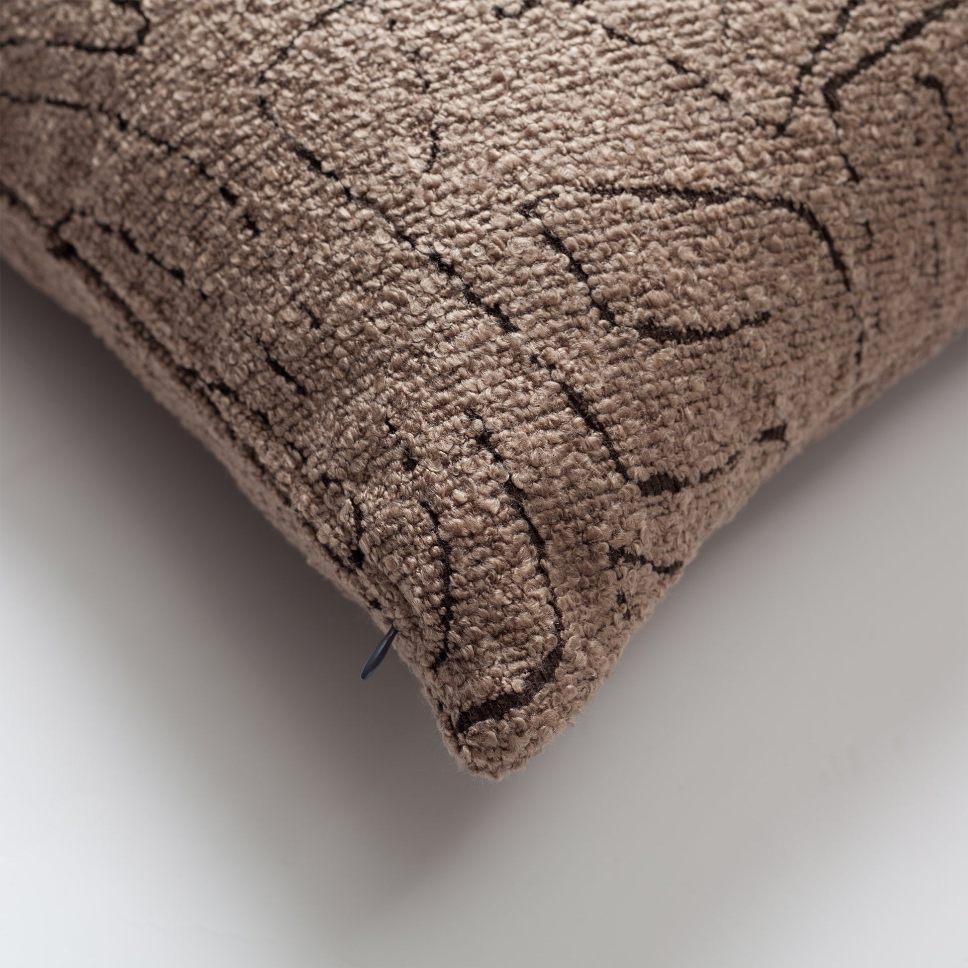 Amorf | Brown Abstract Minimal Design Textured Long Lumbar 14"x28'' Throw Pillow Cover