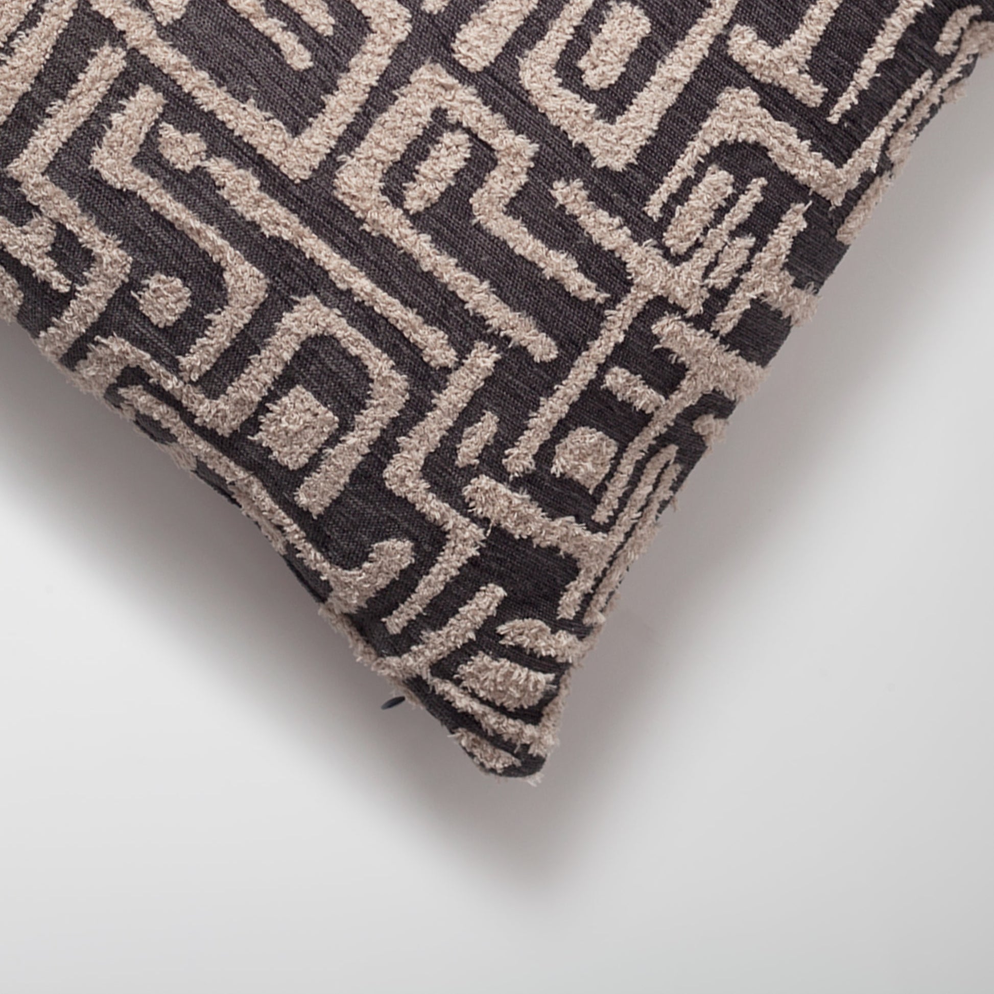Gilda | Dark Gray Mid-Century Modern Geometric Textured Woven Square 18''x18'' Throw Pillow Cover
