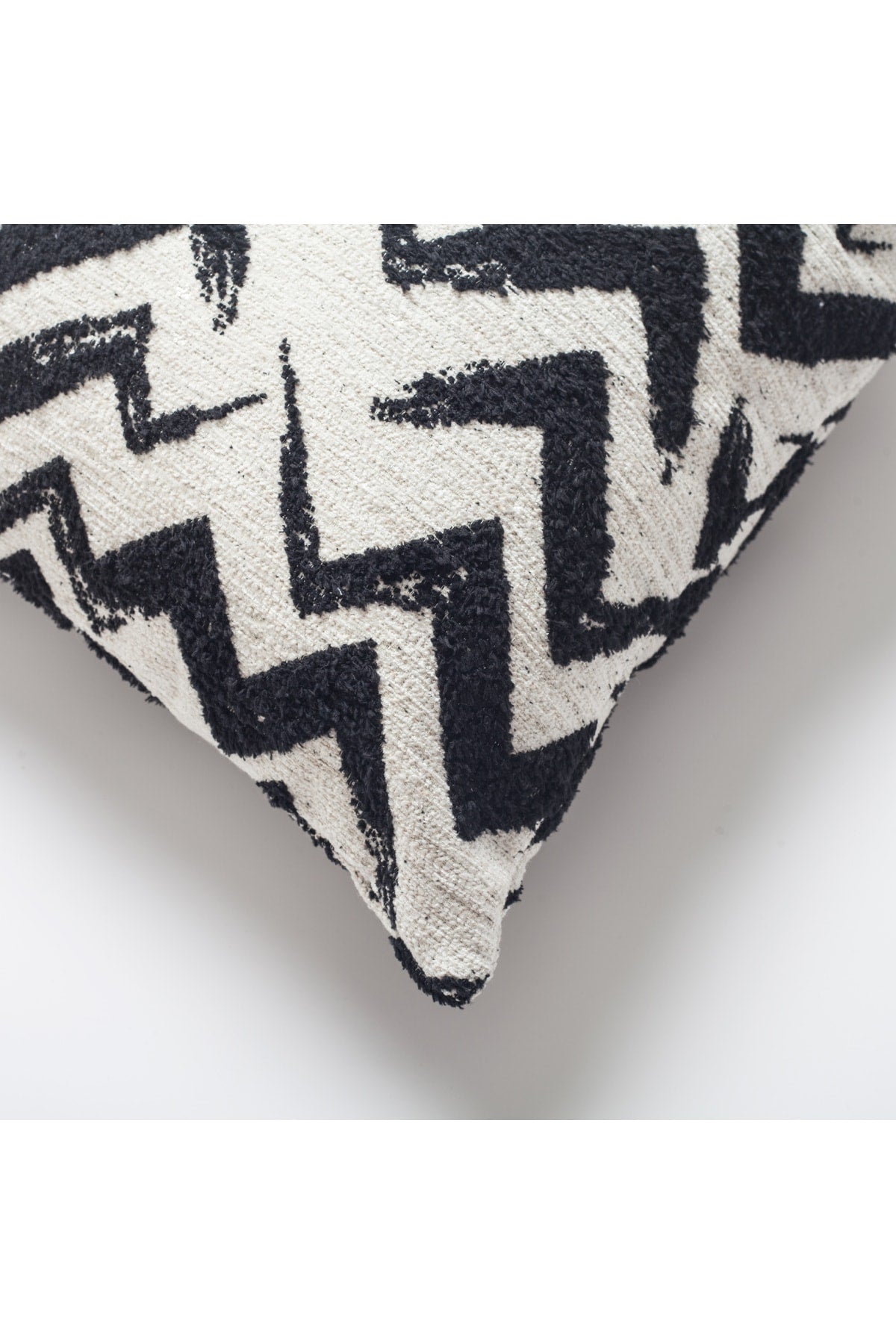 Havana | Black and White Geometric Chevron Textured Woven Square 18''x18'' Throw Pillow Cover